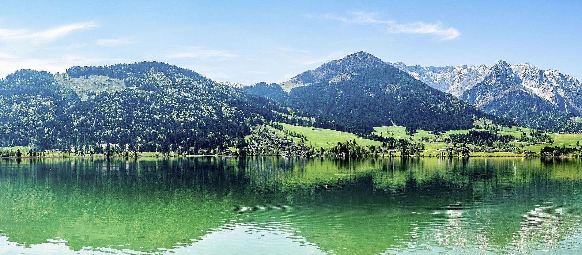 Der Walchsee - am Fuße des imposanten Kaisergebierges